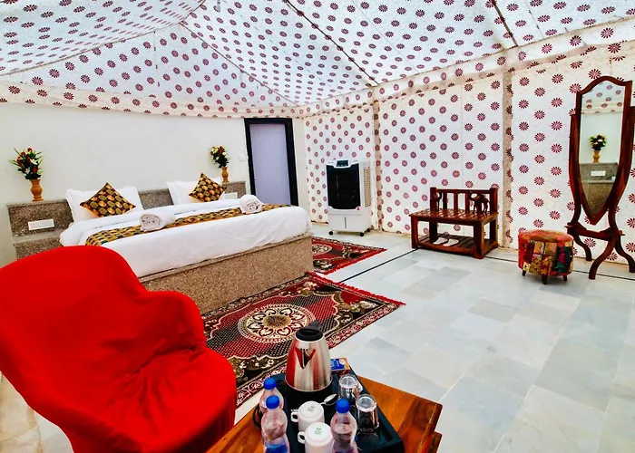 Desert Overnight Luxury Camp & Resort